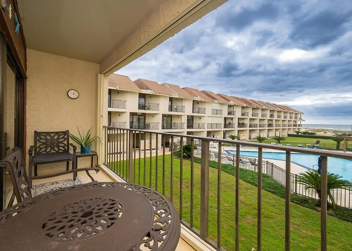 Gulf Side Townhomes 20 Apartment