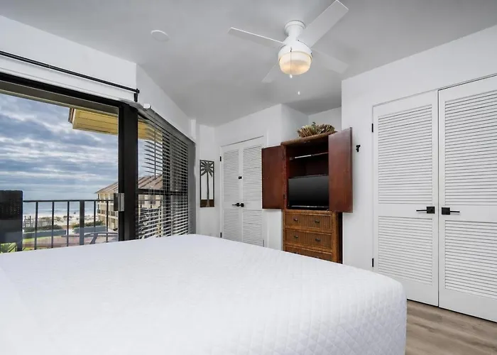 Gulf Side Townhomes 20 *